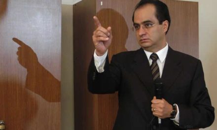 Desmienten que Bejarano vaya a participar en gabinete de AMLO