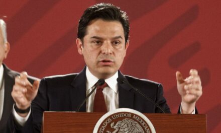 Zoé quiere el 2024… pero hunde al IMSS